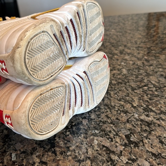 Air Jordan 12 Retro jumpman Two Trey EUC 5.5Y - Picture 6 of 17